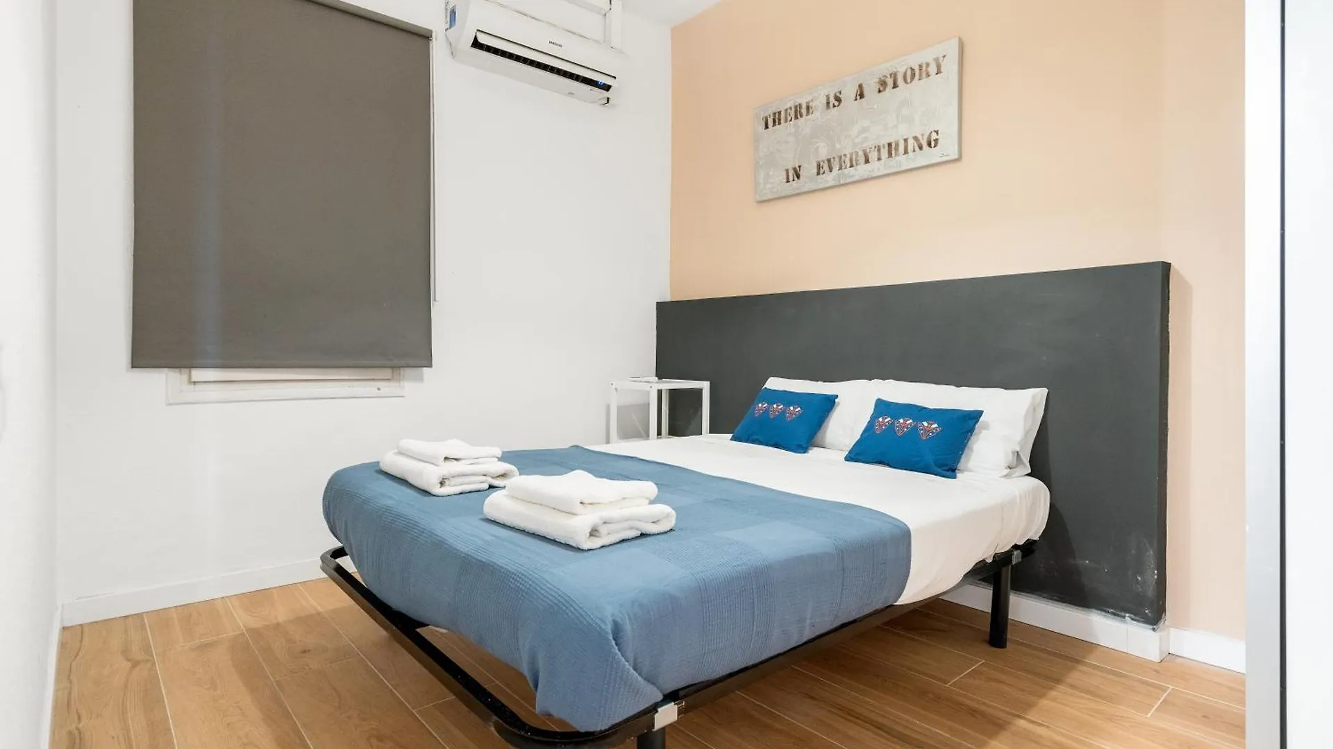 Fridays Flats Spacious 4Br Family Retreat Barcelona Apartment