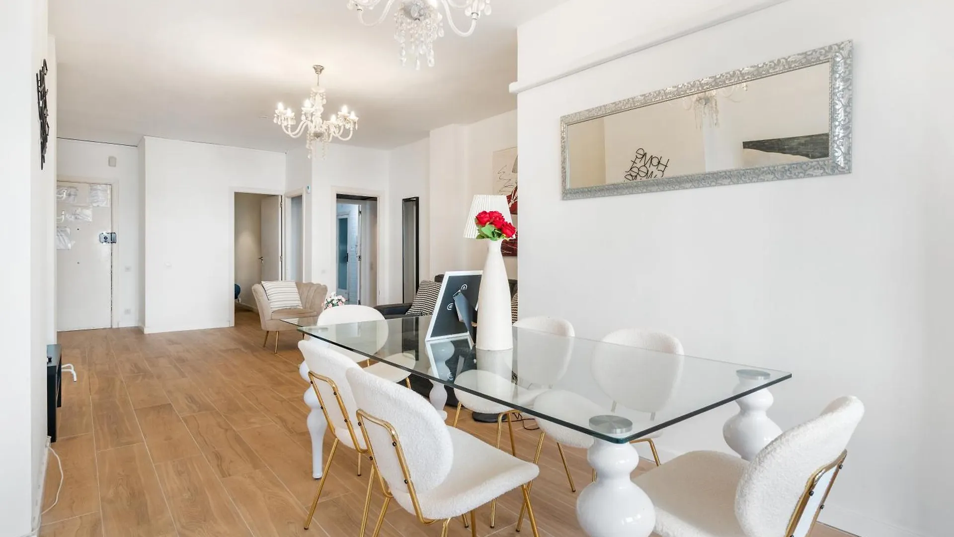 Fridays Flats Spacious 4Br Family Retreat Barcelona 0*,